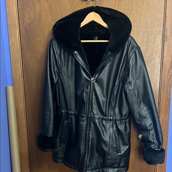 Women's  Vintage Black Leather with Faux Fur Jacket with Hood - Picture 1 of 4